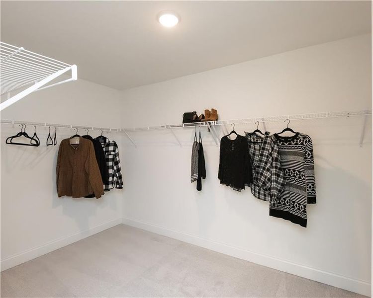 Spacious, unfurnished interior of a new home in Stratford Square, Lawrenceville (Image 20).