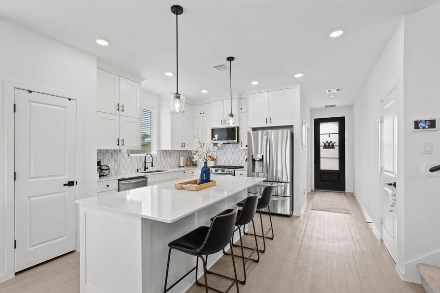 Furnished interior view inside a new home in Lago Mar, Texas City (Image 14).