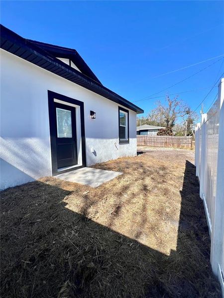 Exterior details and patio area of a home in , Tampa (Image 32).