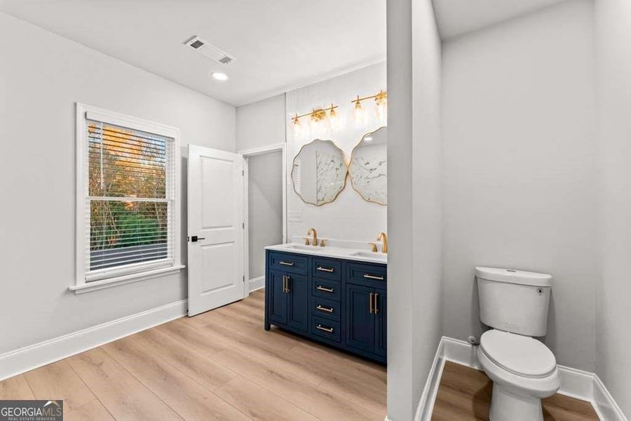 Furnished interior view inside a new home in , Atlanta (Image 9).