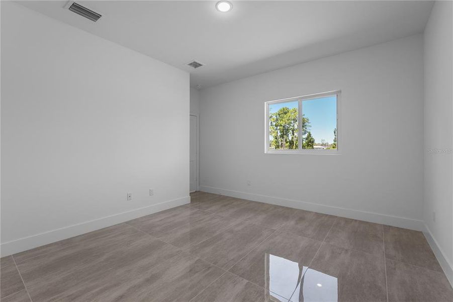 Spacious, unfurnished interior of a new home in , Lehigh Acres (Image 28). Spacious, unfurnished interior of a new home in , Lehigh Acres (Image 28).