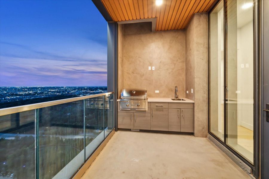 Image 44 of a home in .