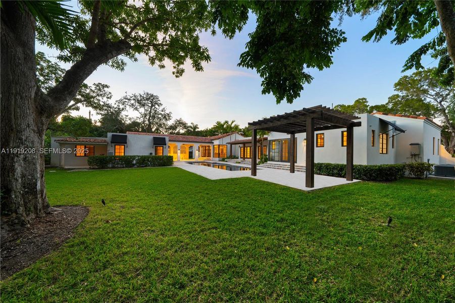 Exterior details and patio area of a home in , Coral Gables (Image 21). Exterior details and patio area of a home in , Coral Gables (Image 21).