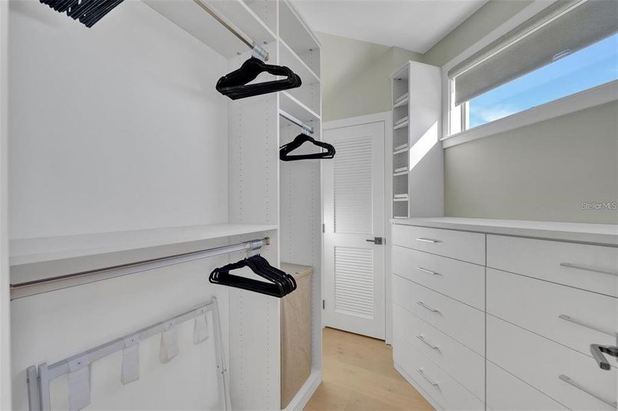 Furnished interior view inside a new home in , Sarasota (Image 24).