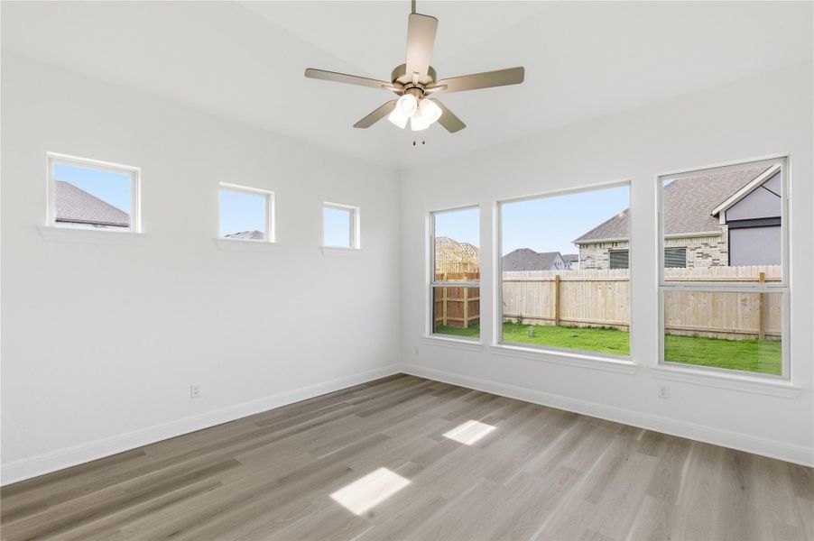 Spacious, unfurnished interior of a new home in Retreat at San Gabriel, Georgetown (Image 14).