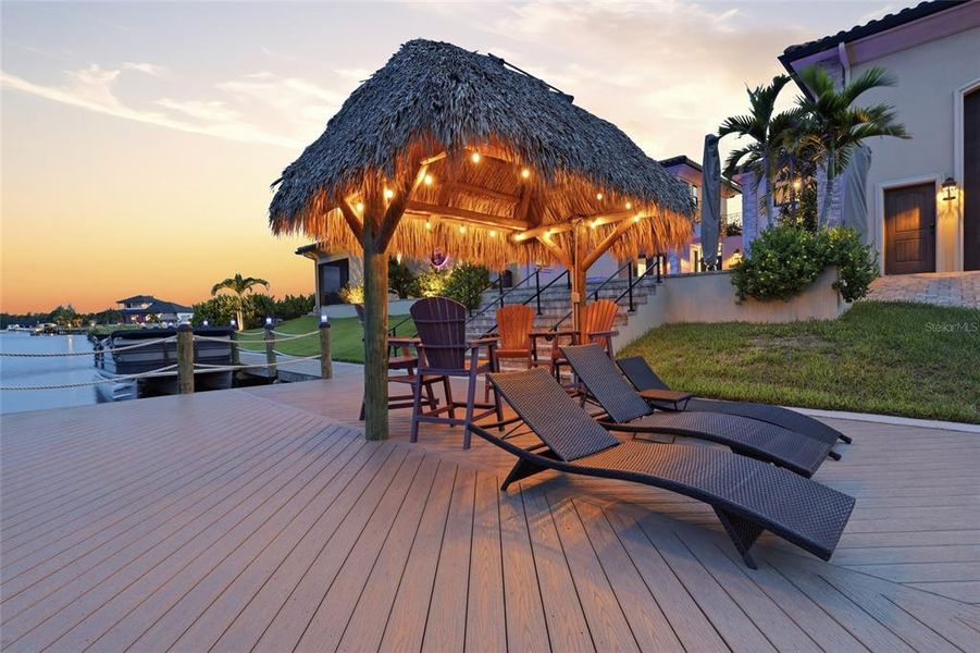Community amenities in , Cape Coral (Image 44).