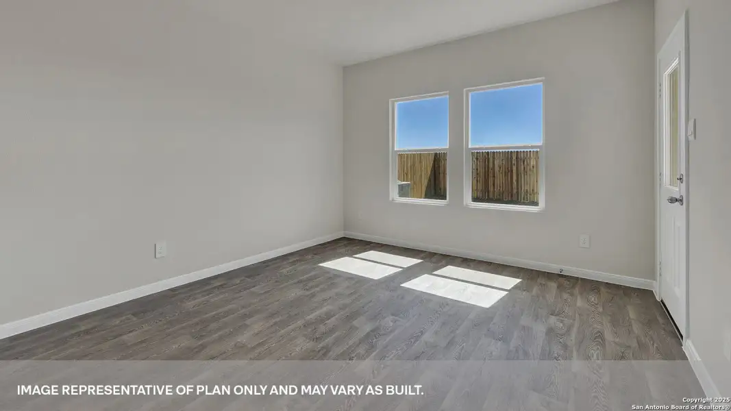 Spacious, unfurnished interior of a new home in Whisper South, San Marcos (Image 20). Spacious, unfurnished interior of a new home in Whisper South, San Marcos (Image 20).