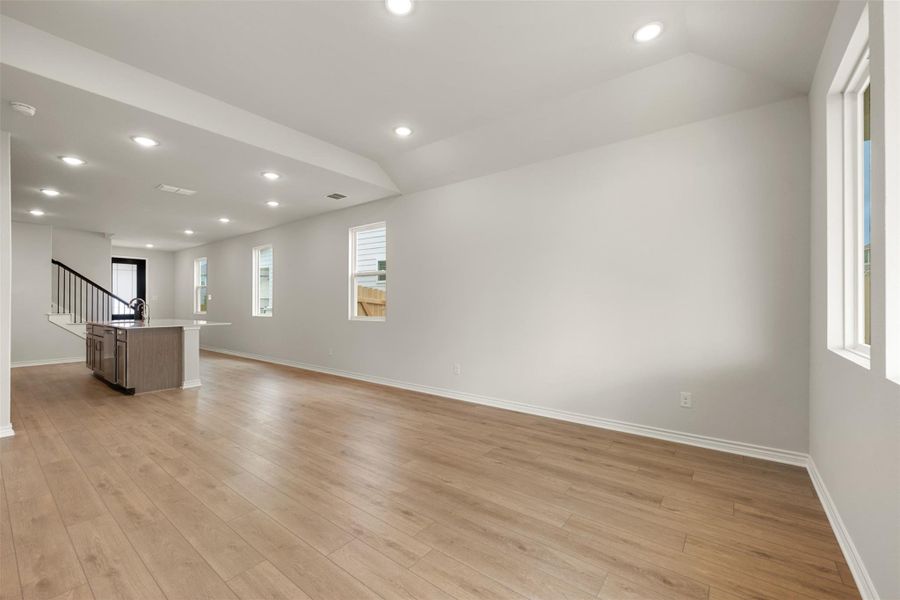 Representative images and renderings are for illustrative purposes. Actual structural options and design finishes of home may vary. Representative images and renderings are for illustrative purposes. Actual structural options and design finishes of home may vary.