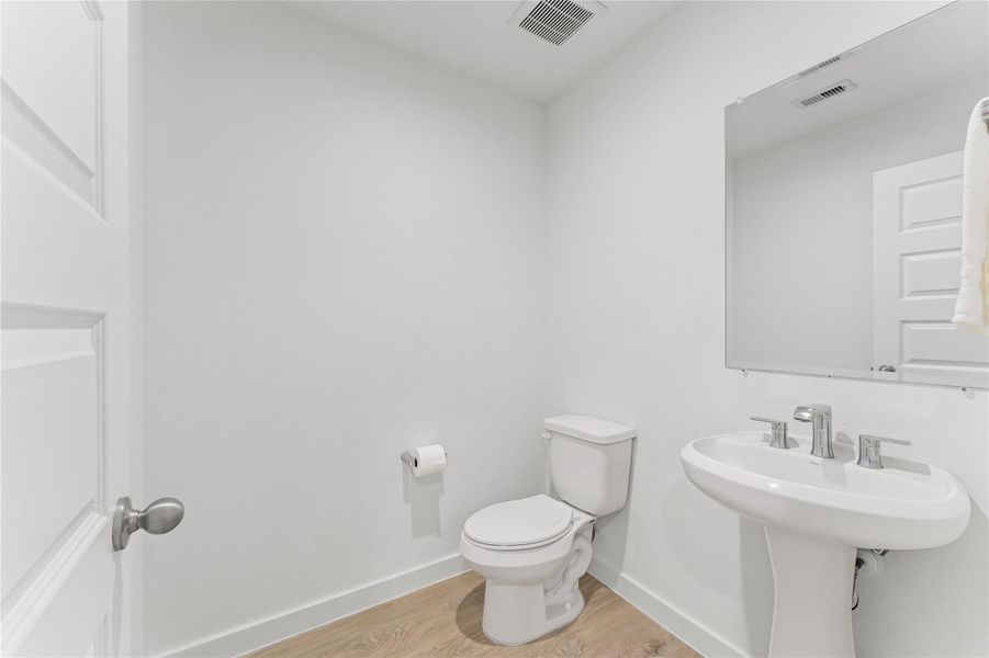 Furnished interior view inside a new home in Sorrento, Richmond (Image 16).