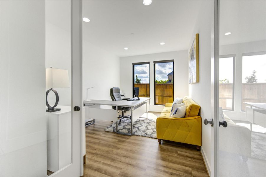 Furnished interior view inside a new home in , Fulshear (Image 43). Furnished interior view inside a new home in , Fulshear (Image 43).