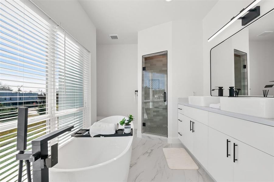 Furnished interior view inside a new home in , Dallas (Image 4).