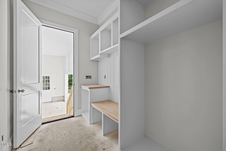 42-web-or-mls-5Z8A8033 42-web-or-mls-5Z8A8033