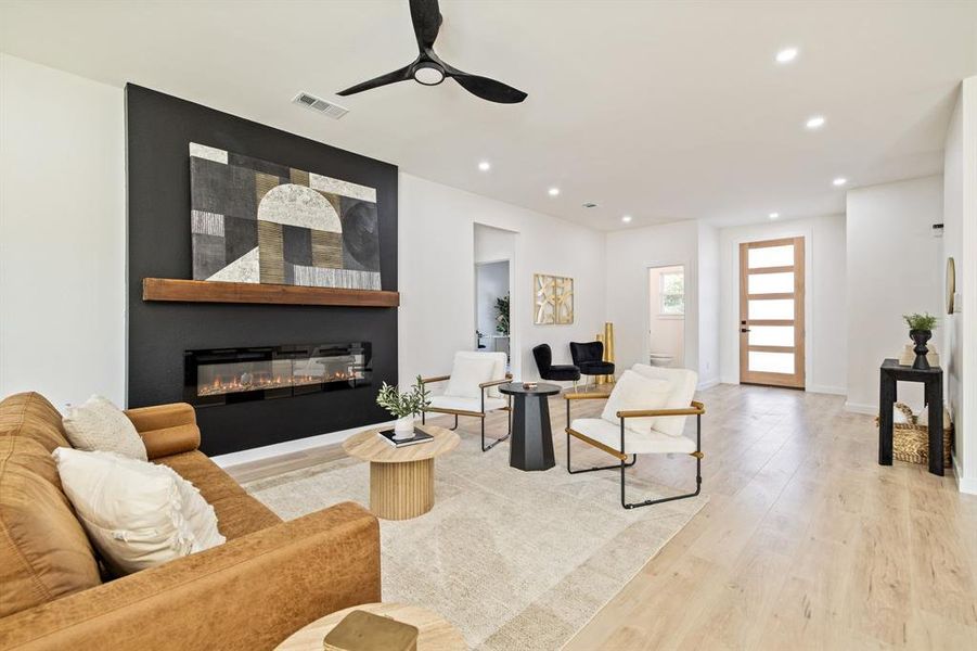 Furnished interior view inside a new home in , Mesquite (Image 13).