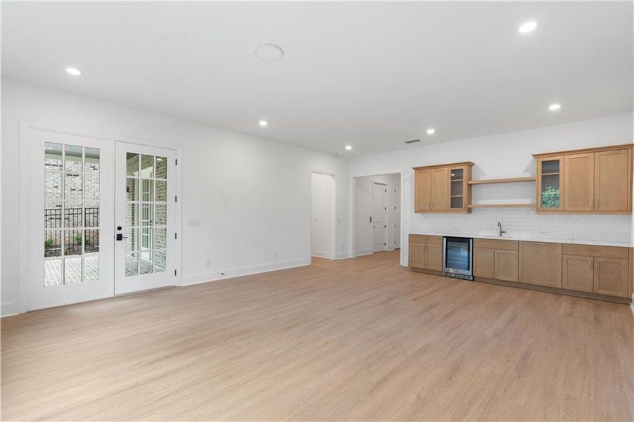 Spacious, unfurnished interior of a new home in Waterside Single Family, Peachtree Corners (Image 55). Spacious, unfurnished interior of a new home in Waterside Single Family, Peachtree Corners (Image 55).