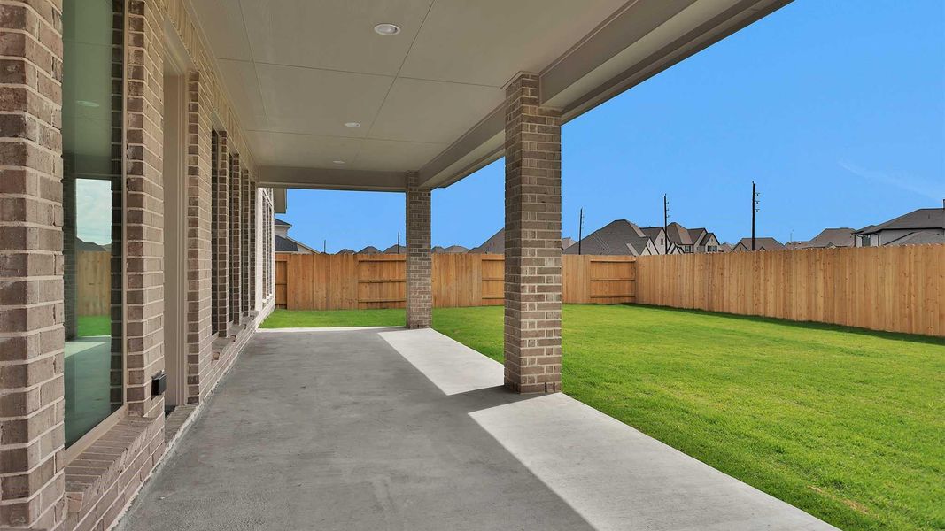Exterior details and patio area of a home in StoneCreek Estates, Richmond (Image 3).