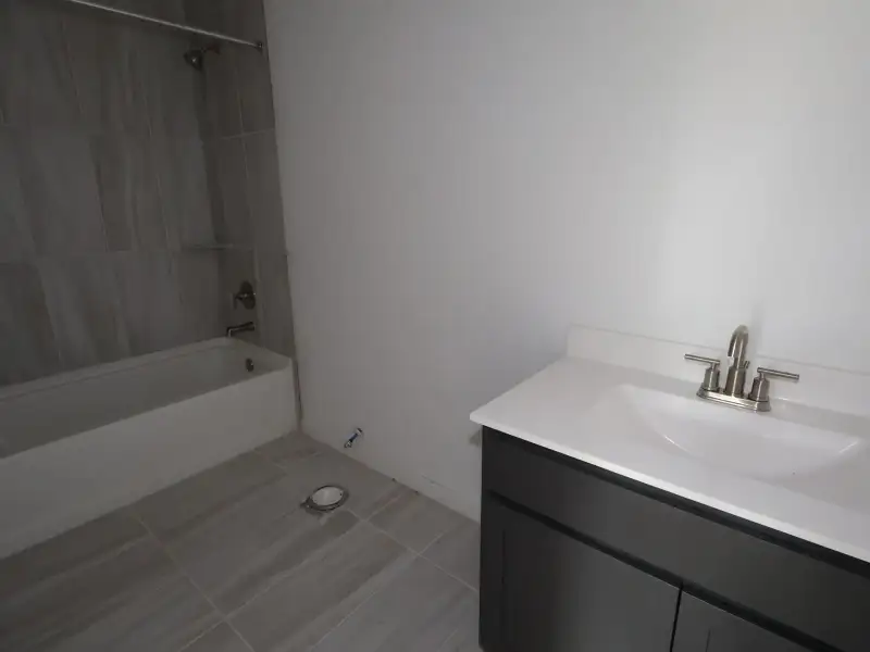 Bathroom Bathroom