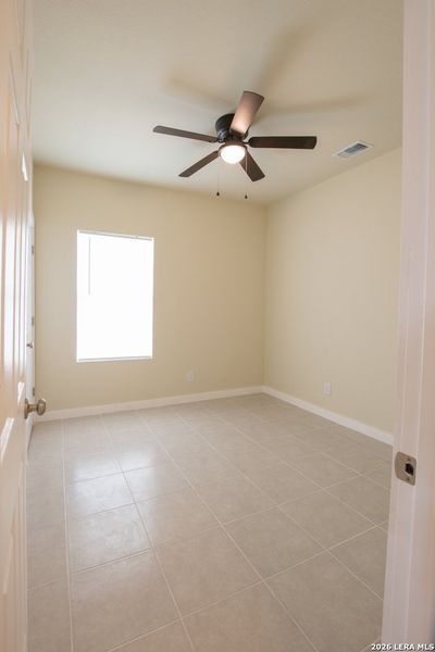 Spacious, unfurnished interior of a new home in , New Braunfels (Image 10).