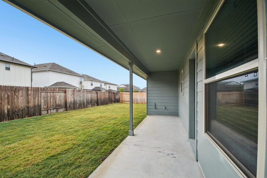 Photos of similar home. Actual home under construction.