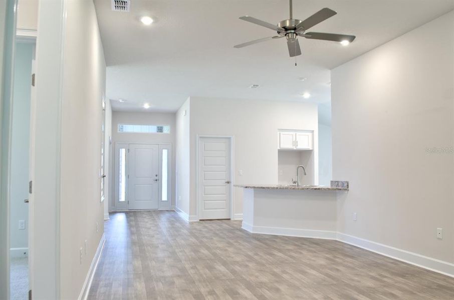 Spacious, unfurnished interior of a new home in Palm Coast, Palm Coast (Image 13).