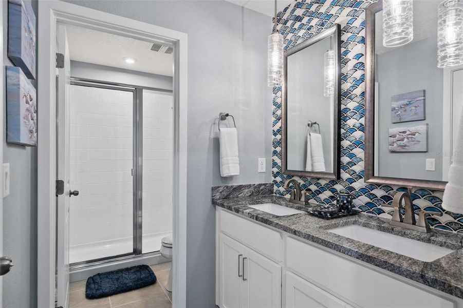 Furnished interior view inside a new home in , Kissimmee (Image 36).