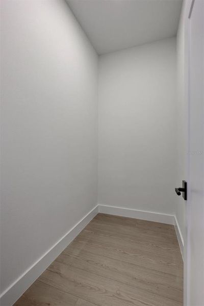 Spacious, unfurnished interior of a new home in , St. Petersburg (Image 22).