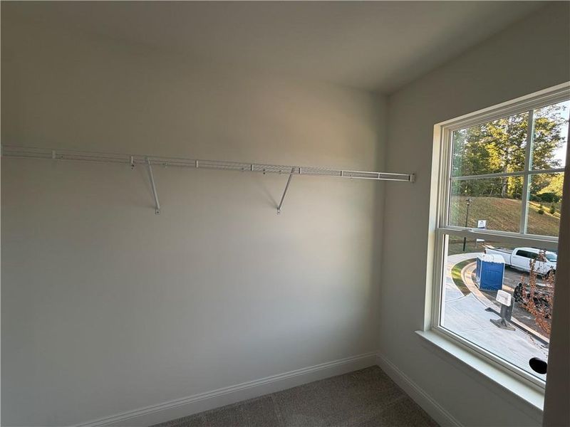 Spacious, unfurnished interior of a new home in , Dawsonville (Image 10).