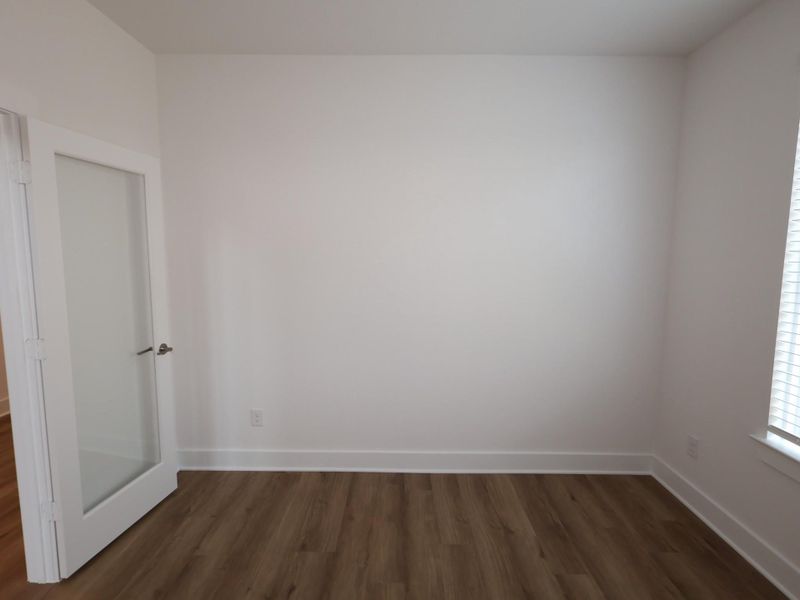 Spacious, unfurnished interior of a new home in Summerview, Fulshear (Image 13).
