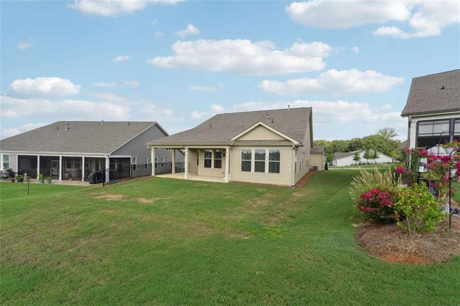 Image 30 of a home in . Image 30 of a home in .