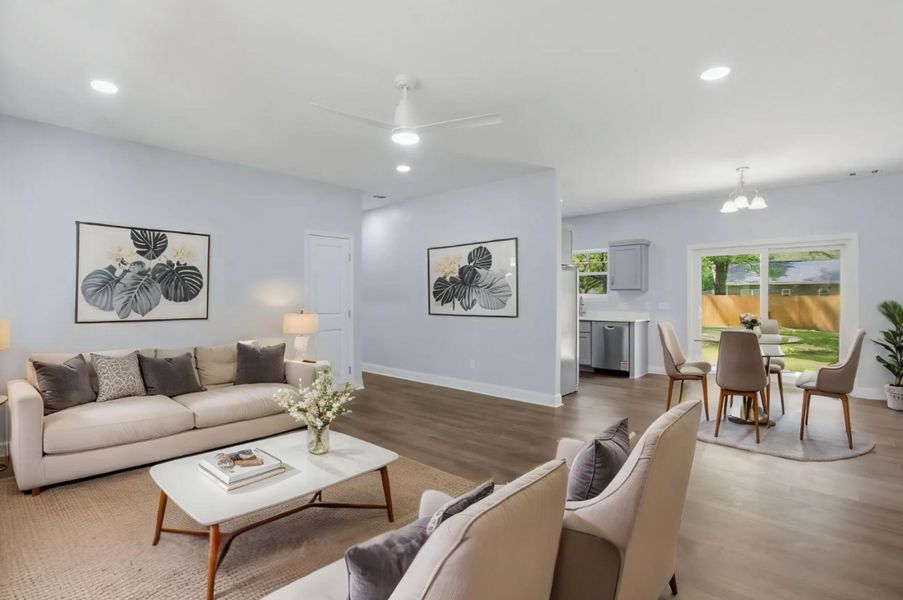 Furnished interior view inside a new home in , Yemassee (Image 9). Furnished interior view inside a new home in , Yemassee (Image 9).