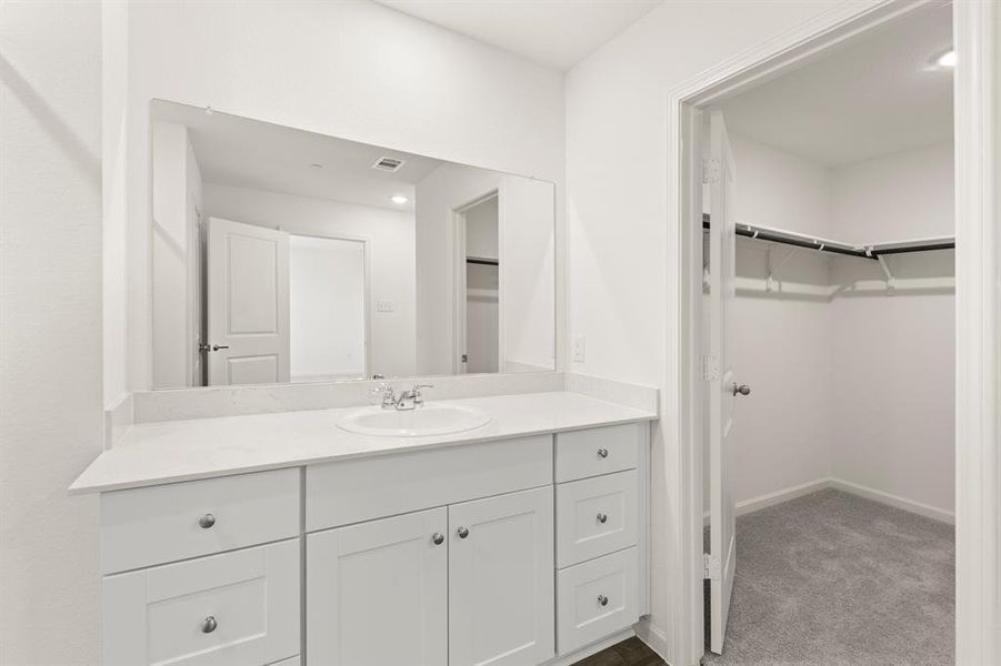 21. 1404 Lake Alpine - Bath (3)