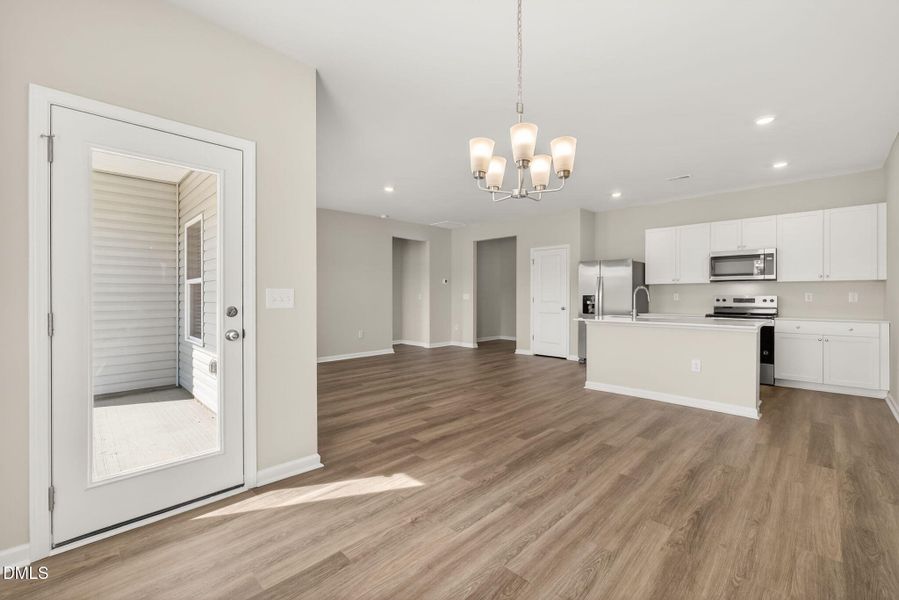 5-web-or-mls-DSC07600 5-web-or-mls-DSC07600