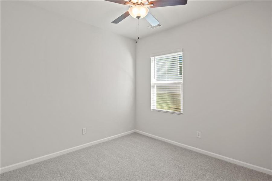 Spacious, unfurnished interior of a new home in Enclave at Parkway Village, Fairburn (Image 11).