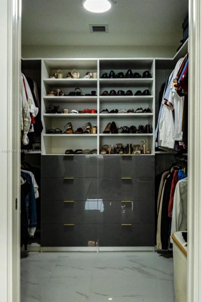 Close-up of interior finishes inside a home in , Miami (Image 20).