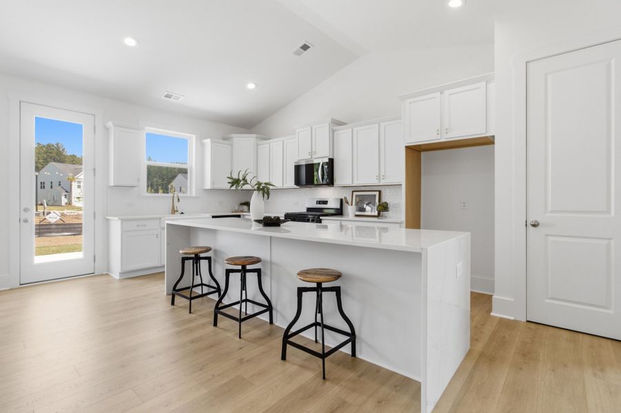 Furnished interior view inside a new home in , Ravenel (Image 17).