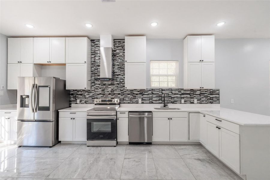 Your new home journey starts with a fully equipped kitchen featuring brand-new appliances.”