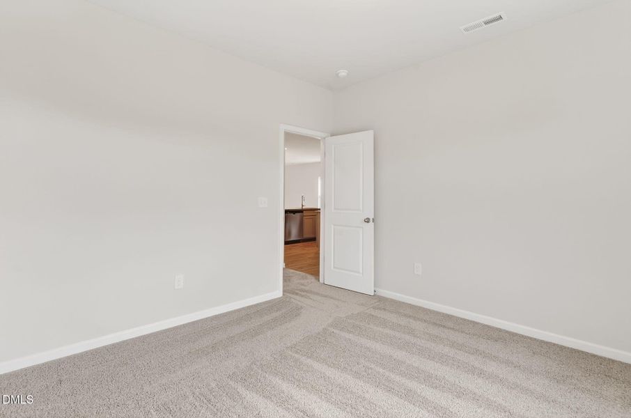 FAY_Hunters Trace_Venture_102 Rubyfield