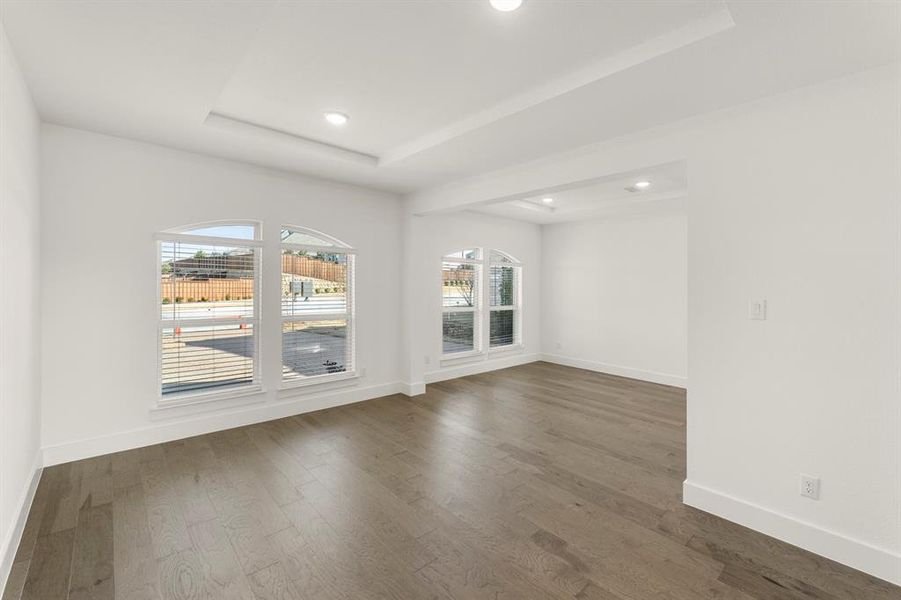 05. 1308 Treasure - Living 05. 1308 Treasure - Living