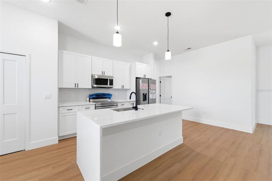 Furnished interior view inside a new home in , Ocala (Image 9).