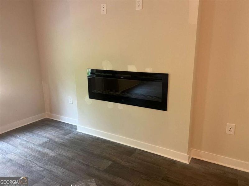 Spacious, unfurnished interior of a new home in Fern Dale, Fairburn (Image 20).