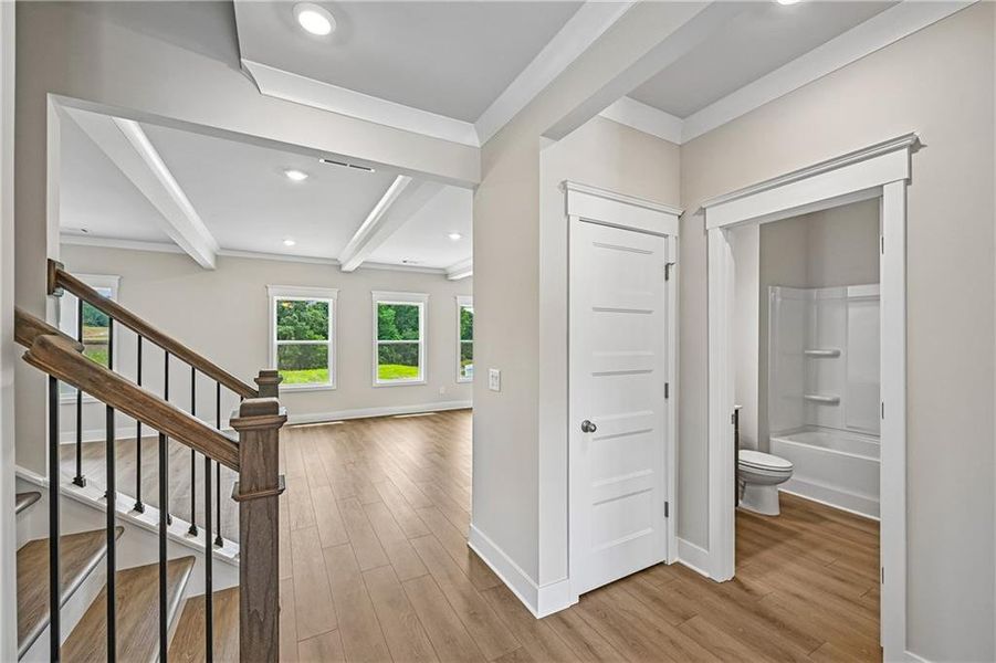 Spacious, unfurnished interior of a new home in Mallard’s Landing, Jefferson (Image 31).