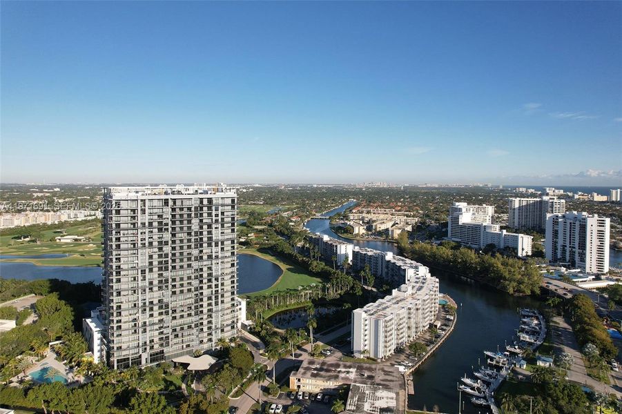 Condo located in Hallandale Beach, FL showcasing its design and architecture (Image 3). Condo located in Hallandale Beach, FL showcasing its design and architecture (Image 3).