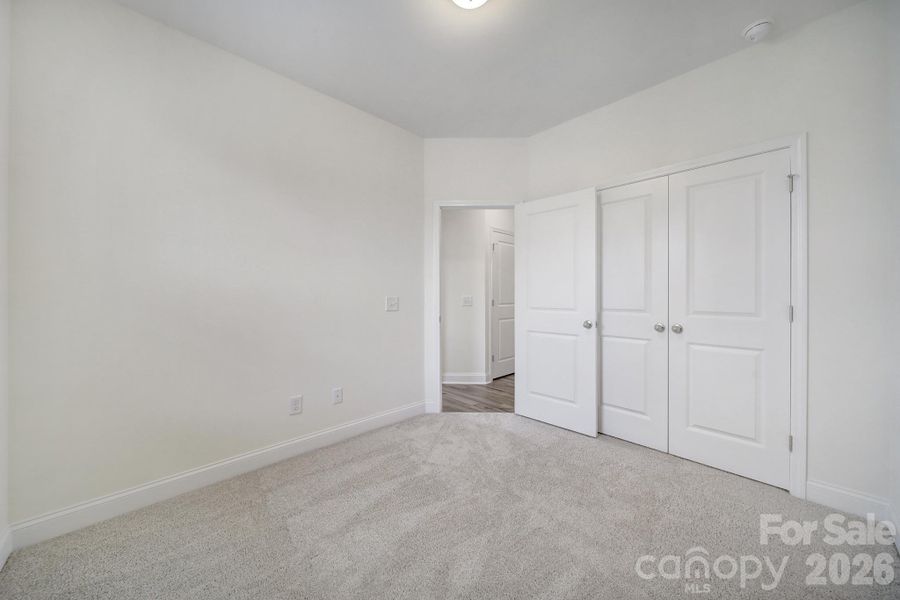 Bed/Home Office/Flex Space