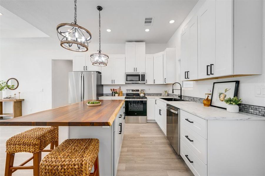 Furnished interior view inside a new home in , Sumner (Image 12).