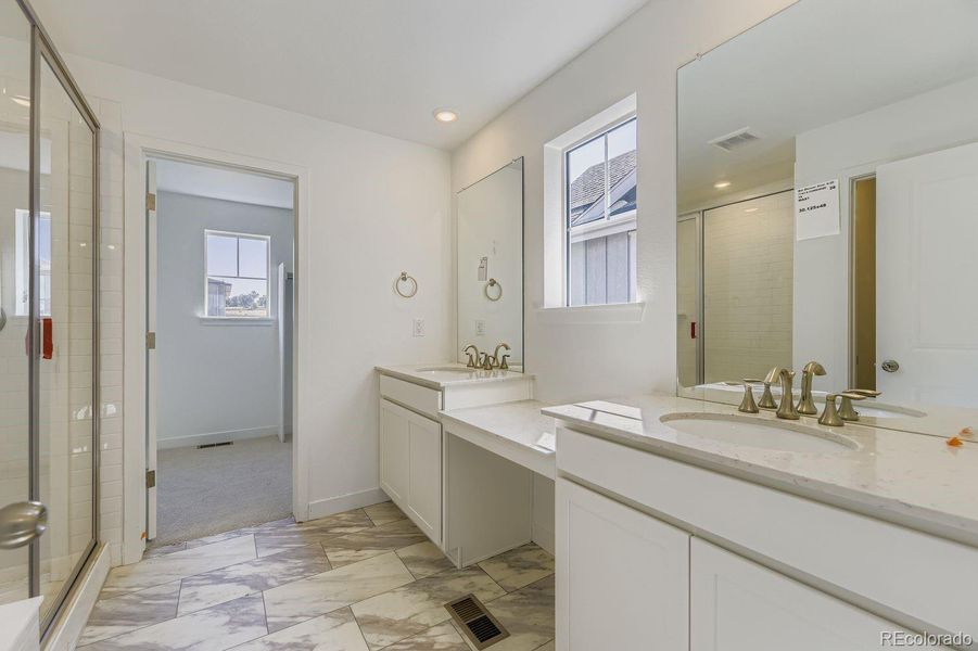 Furnished interior view inside a new home in Vermilion Creek: The Pioneer Collection, Centennial (Image 4).