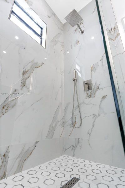 Close-up of interior finishes inside a home in , Lehigh Acres (Image 13). Close-up of interior finishes inside a home in , Lehigh Acres (Image 13).