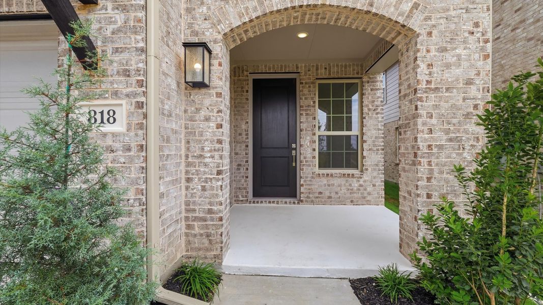 Exterior details and patio area of a home in Westridge Journey, Princeton (Image 3).