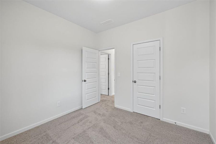 Spacious, unfurnished interior of a new home in Kingston Park, Kingston (Image 26).
