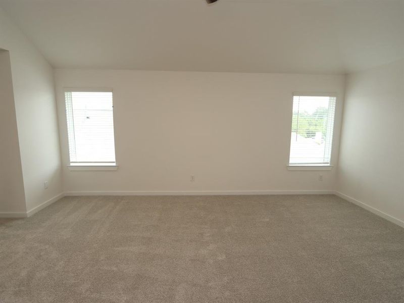 Spacious, unfurnished interior of a new home in Summerview, Fulshear (Image 20). Spacious, unfurnished interior of a new home in Summerview, Fulshear (Image 20).