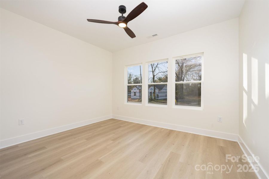 Spacious, unfurnished interior of a new home in , Shelby (Image 21).