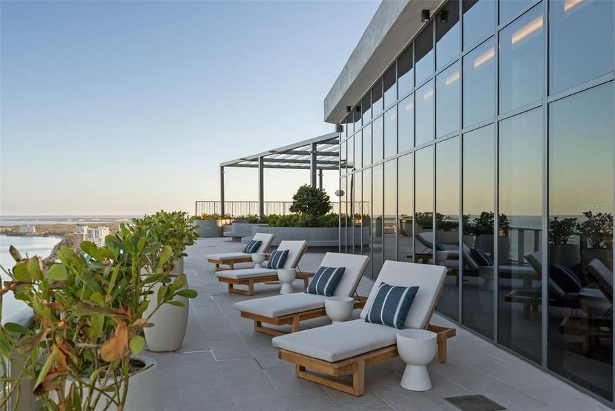 Condo located in Tampa, FL showcasing its design and architecture (Image 29). Condo located in Tampa, FL showcasing its design and architecture (Image 29).